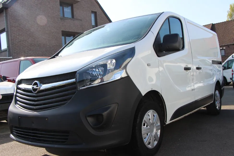 Opel Vivaro 1.6 Cdti Airco 43000km EU6 Warranty Image 1