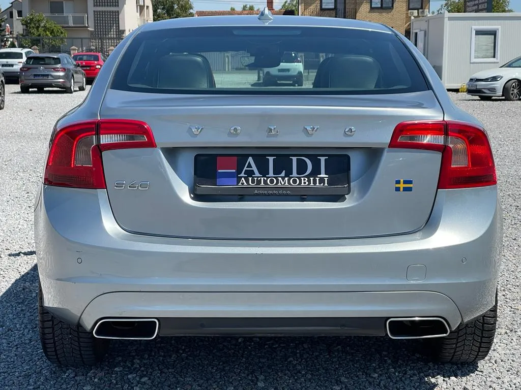 Volvo S60 2.0 D4/Summum Image 3